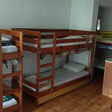Hostel Botanika Varna