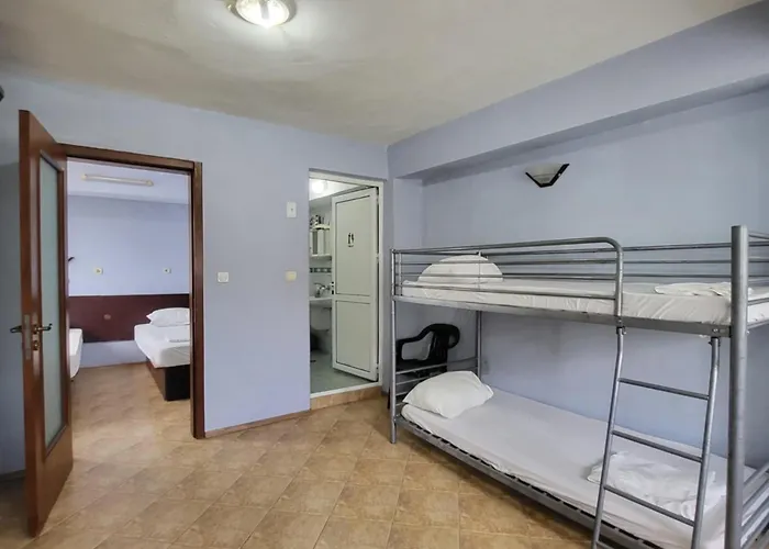 Botanika Vandrarhem Varna