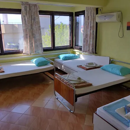 ホステル Botanika